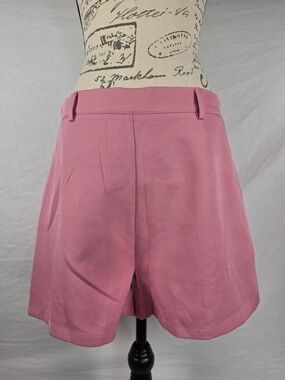 Lili Sidonio Pink High Waisted Dress Shorts Side Zip - Large